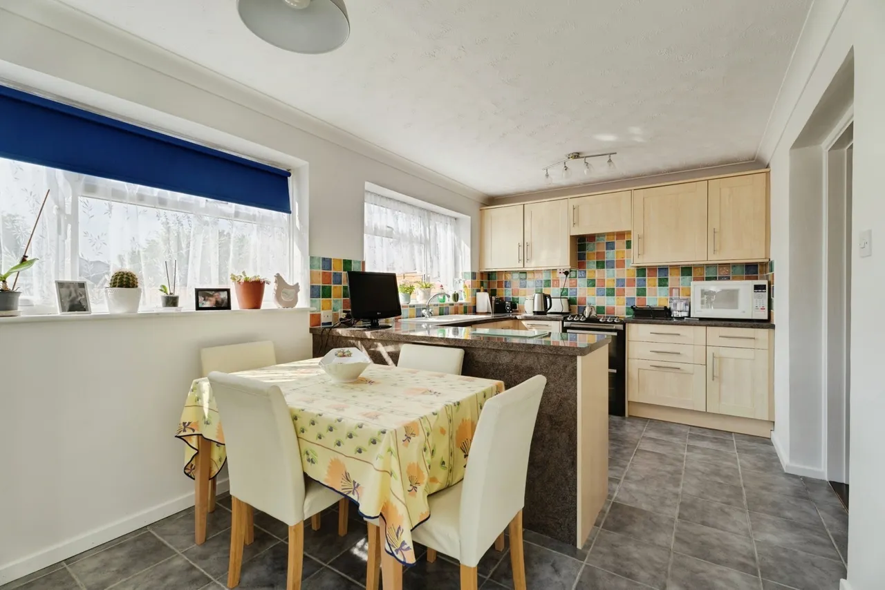 Beech Road, Great Cornard, Sudbury, Suffolk, CO10, photo 6
