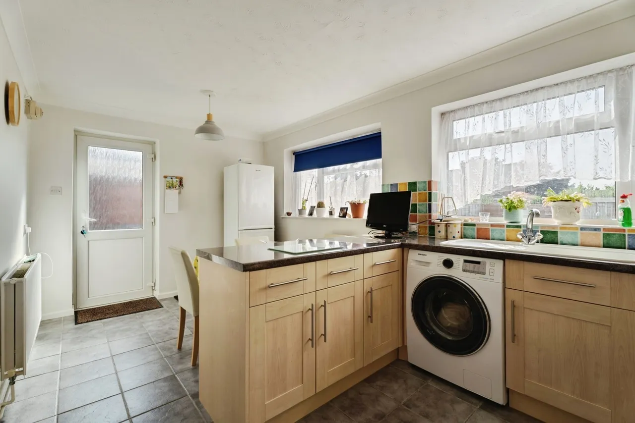 Beech Road, Great Cornard, Sudbury, Suffolk, CO10, photo 2