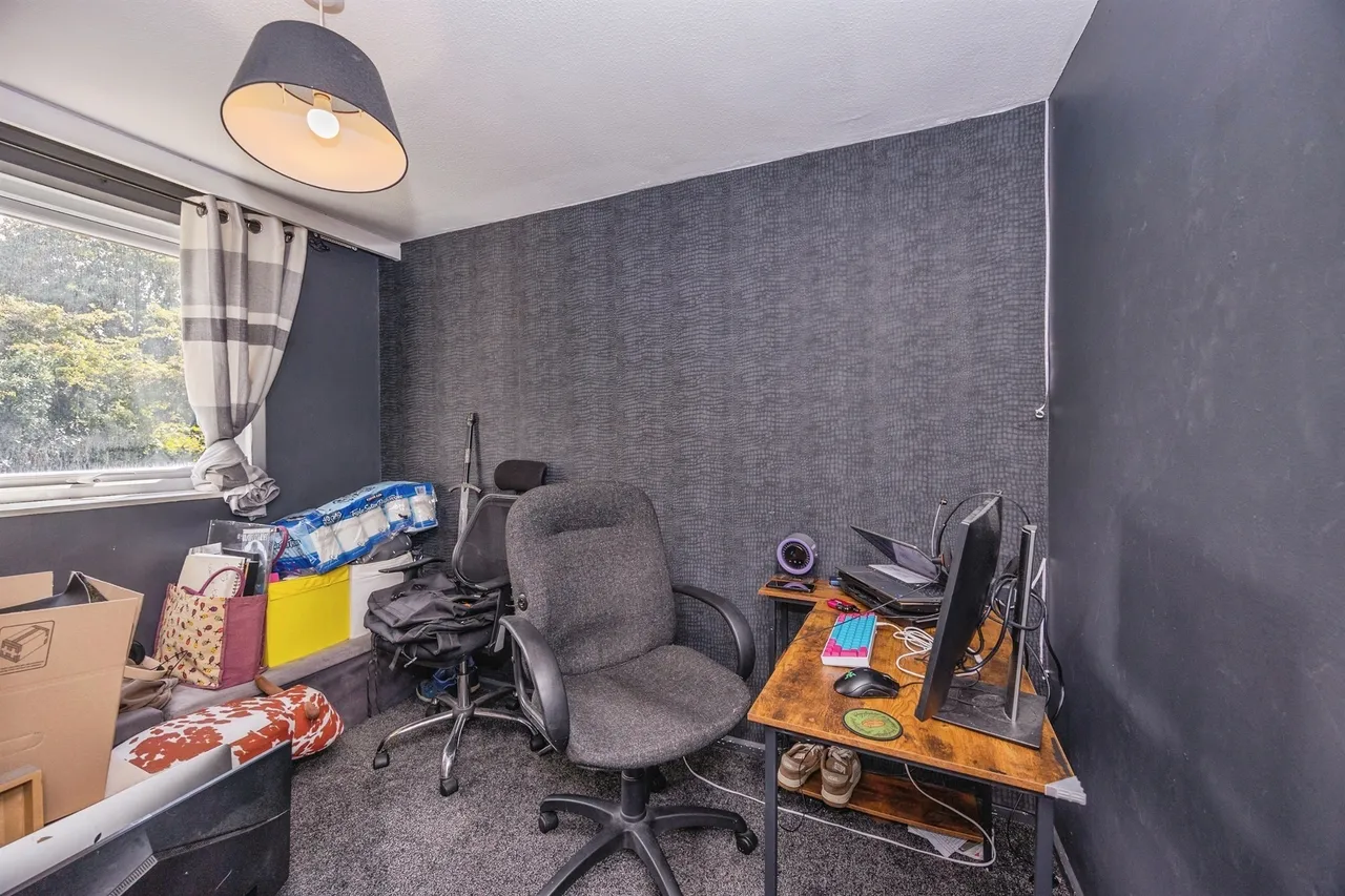 Wendover Road, Havant, PO9, photo 9