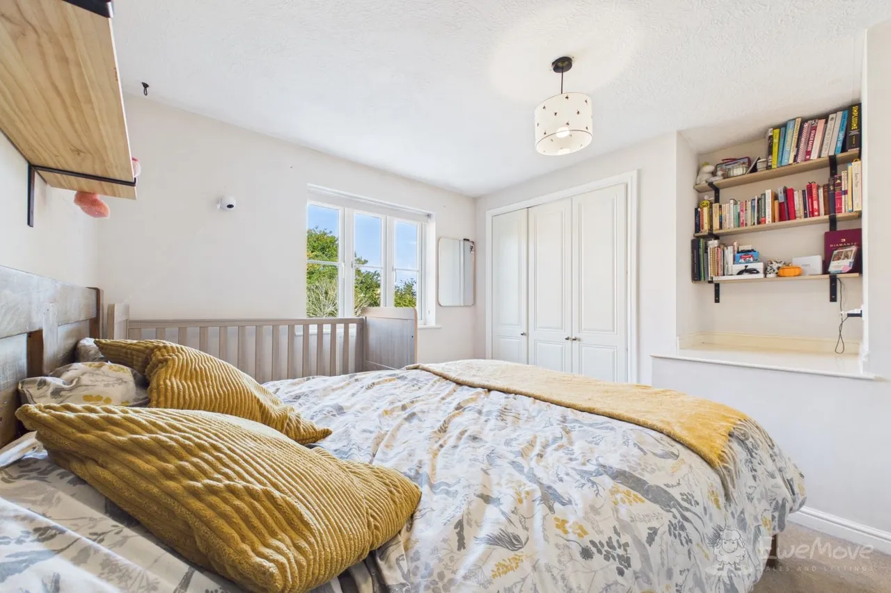 Bland Drive, Hawkinge, CT18, photo 8