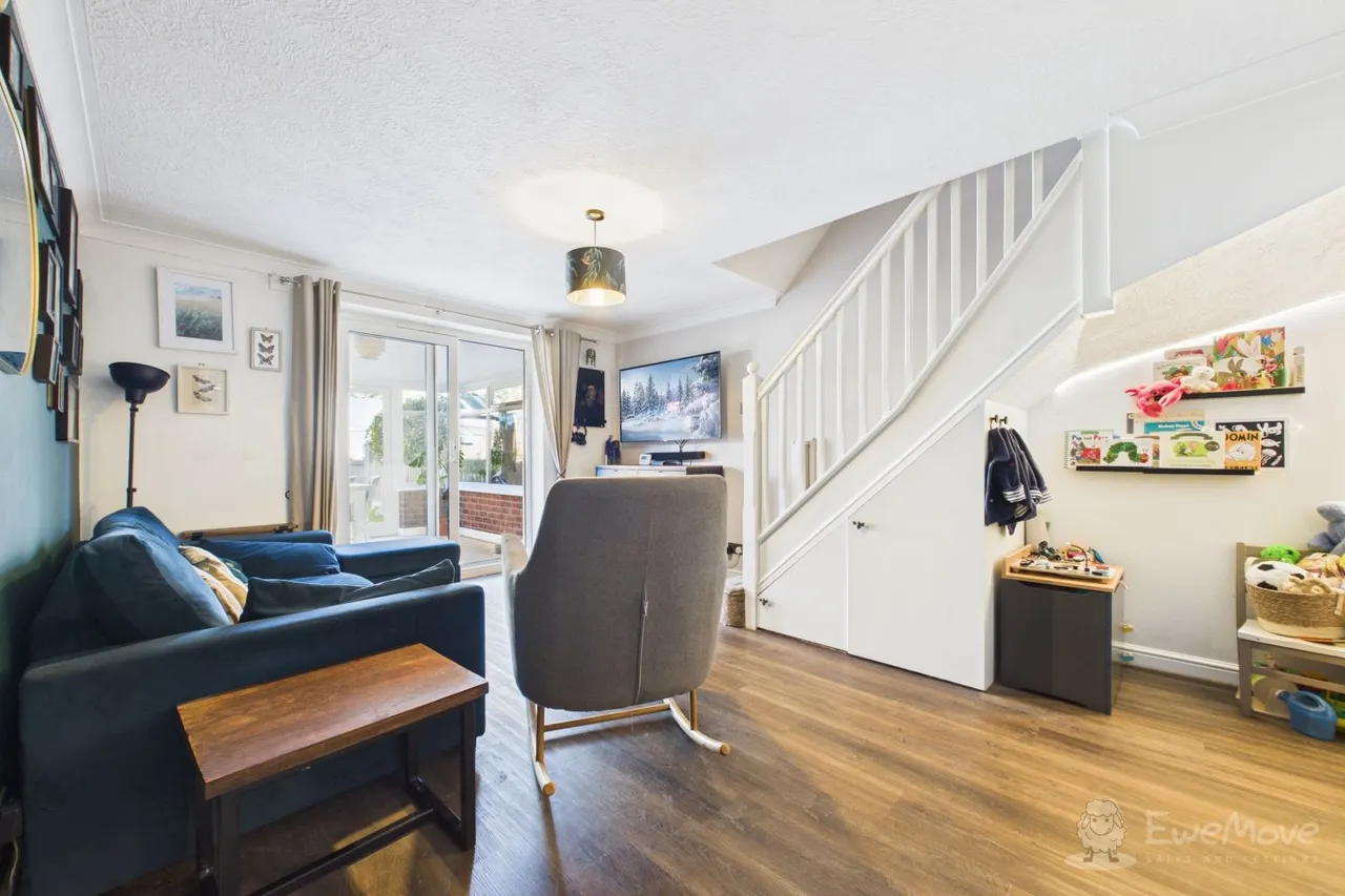 Bland Drive, Hawkinge, CT18, photo 6
