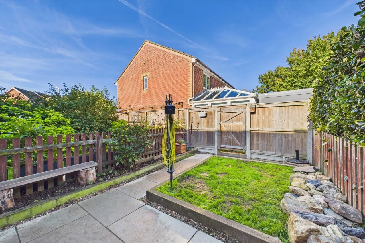 Bland Drive, Hawkinge, CT18, photo 11