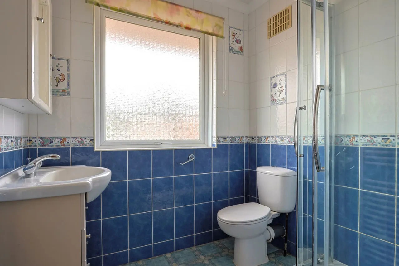 Portland Road, Bournemouth, BH9, photo 12