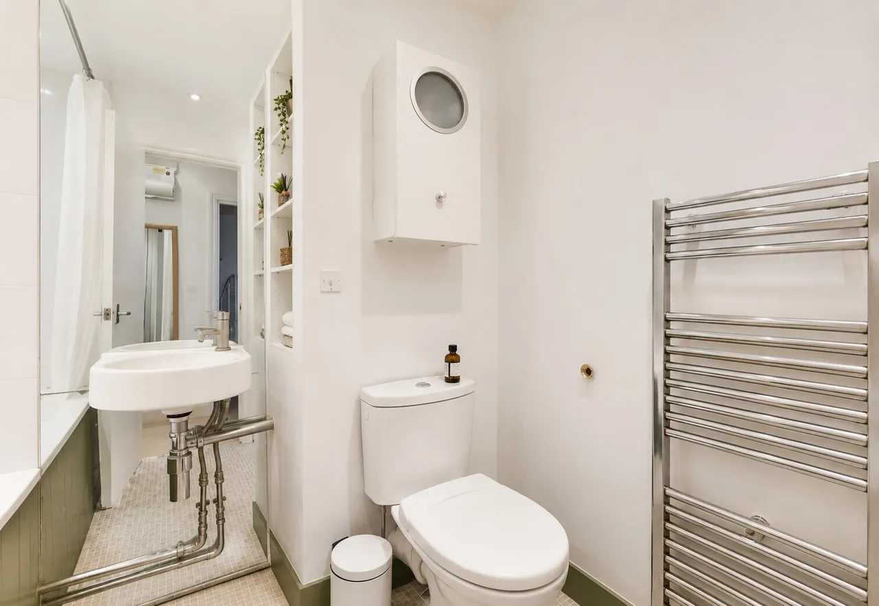 Offerton Road, London, SW4, photo 6