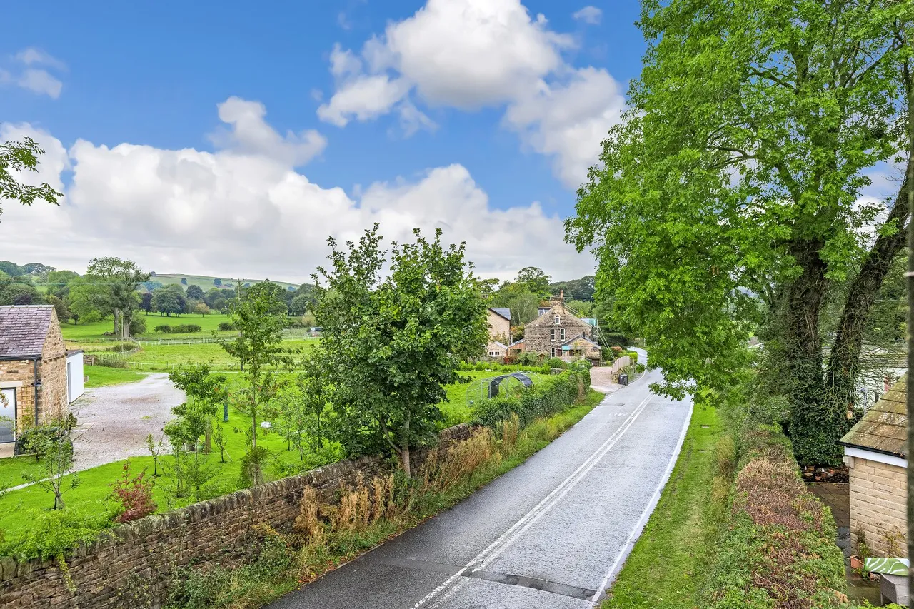 High Mill Lane, Addingham, LS29, photo 10