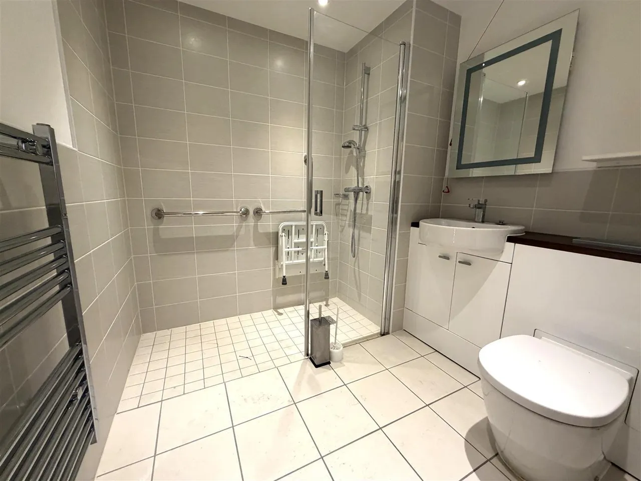 Moorfield Road, Denham, Uxbridge, photo 4