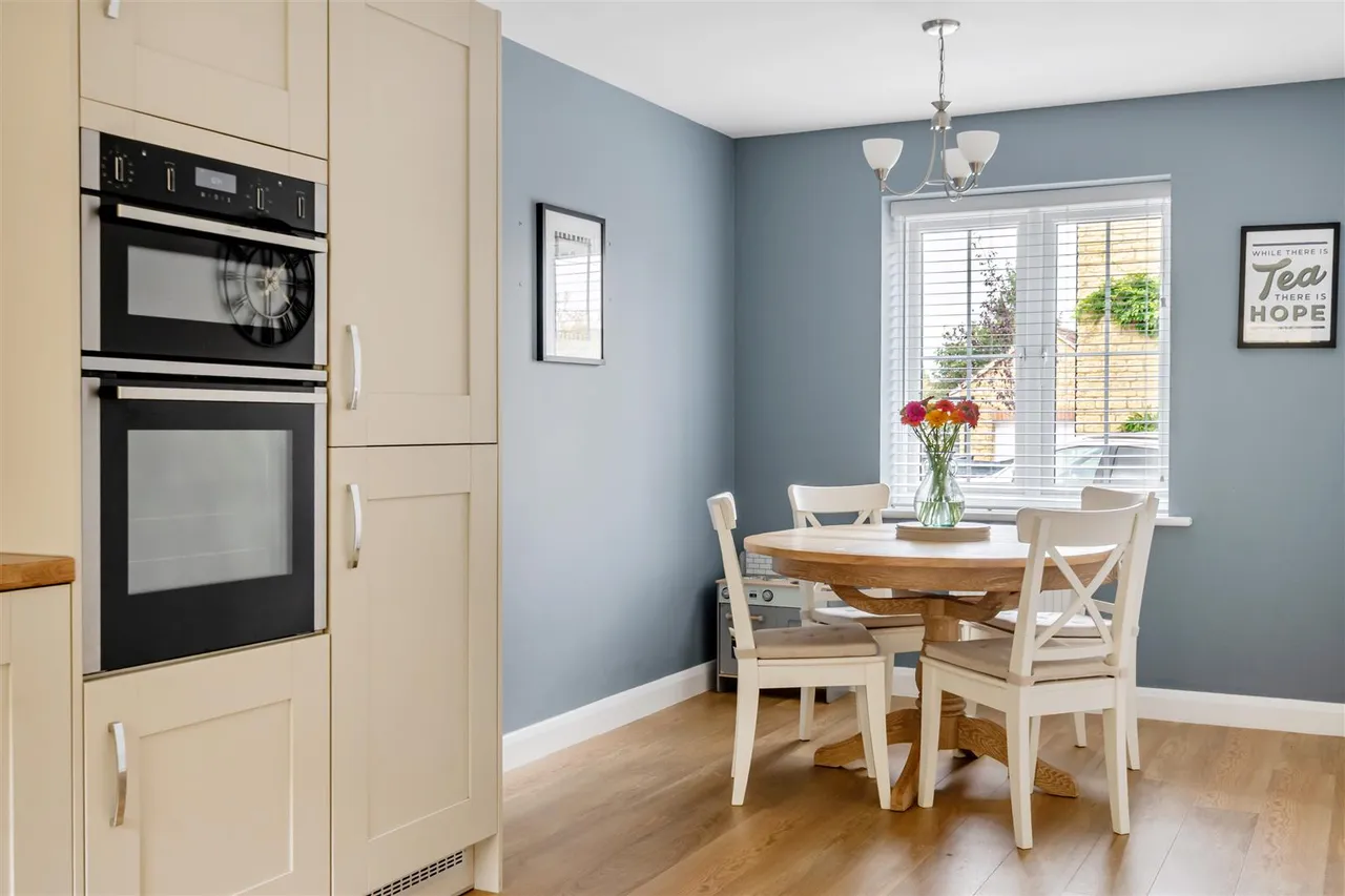 Chandlers Mews, Chippenham, SN15, photo 4