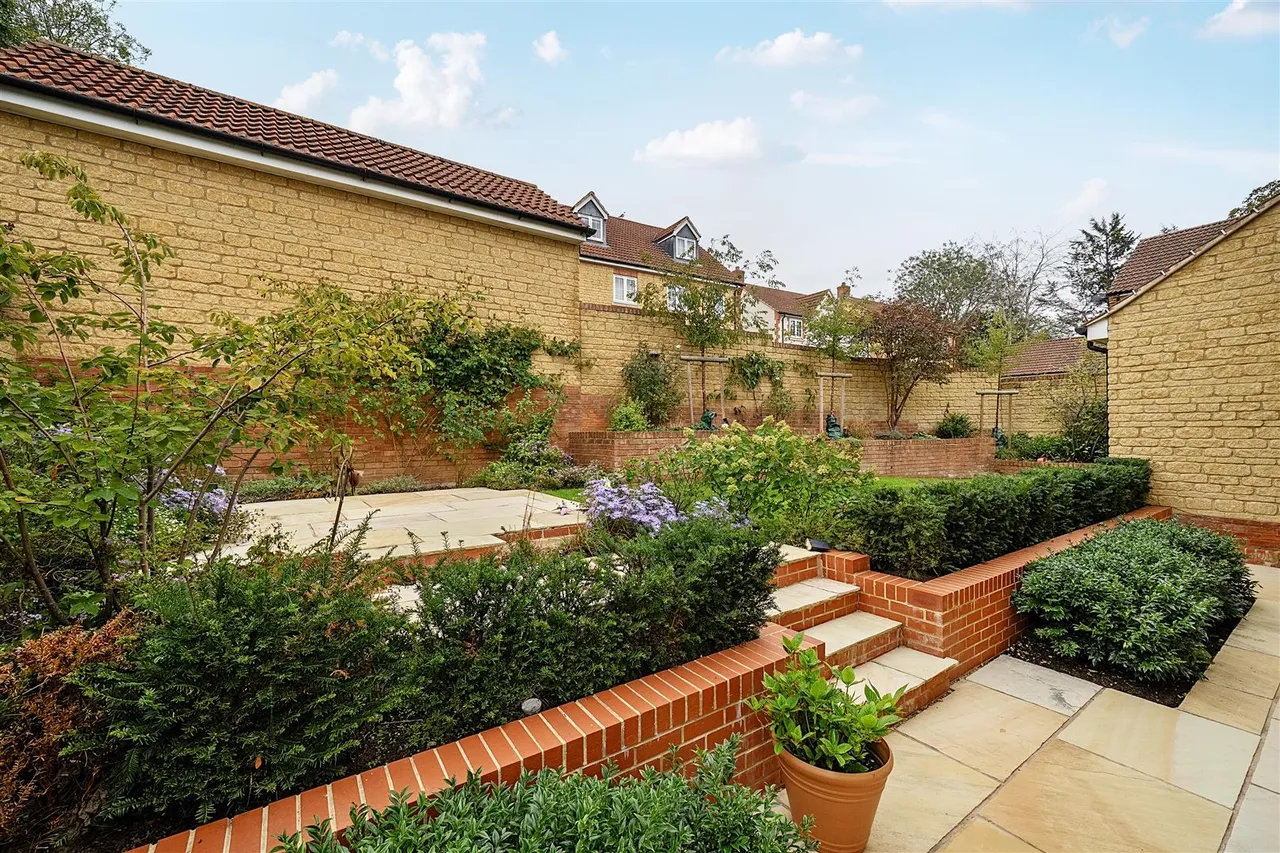 Chandlers Mews, Chippenham, SN15, photo 9