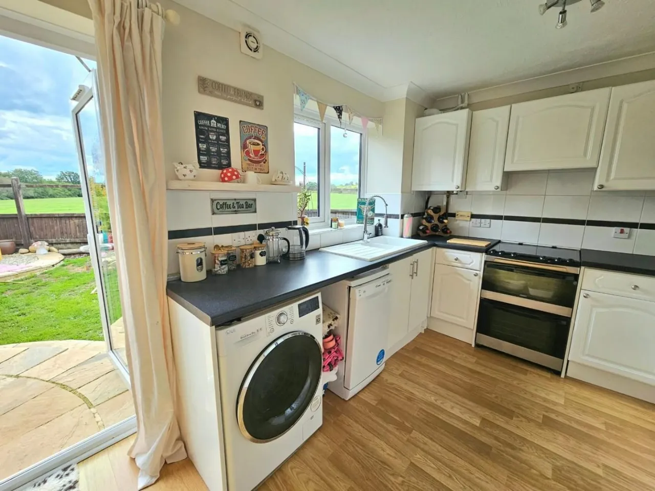 Woodlands Road, Charfield, GL12, photo 4
