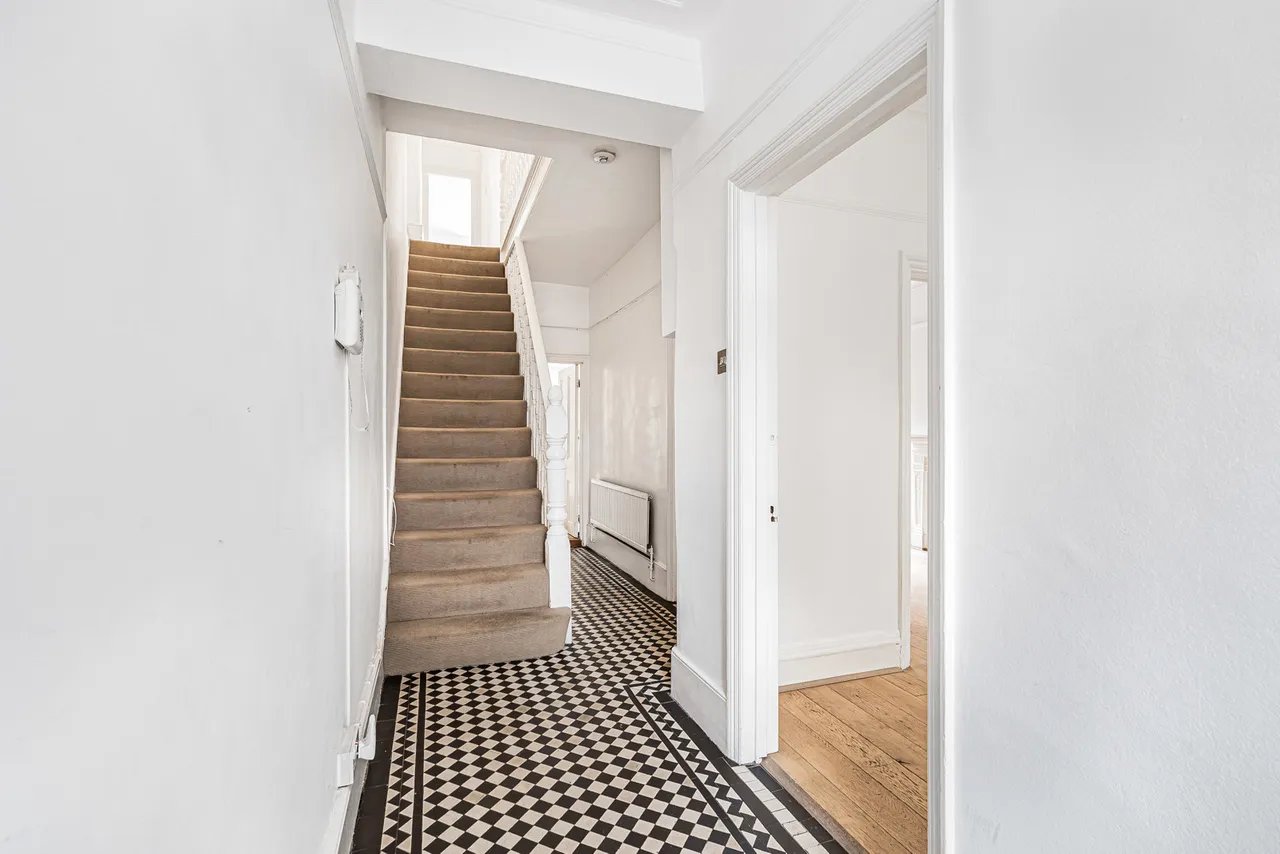 Rusthall Avenue, London, W4, photo 16