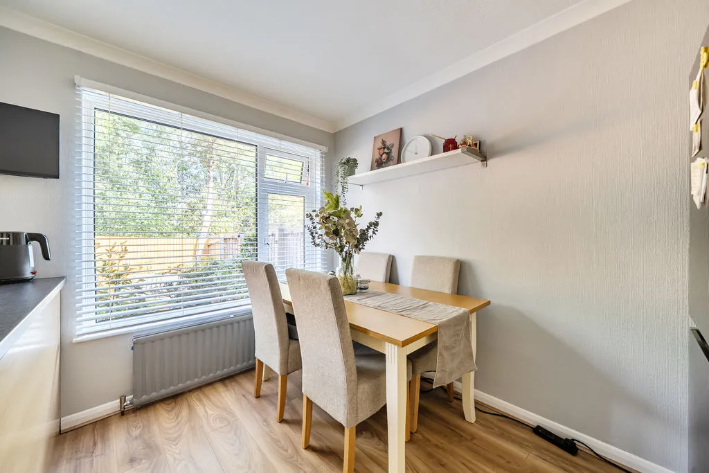 Addison Close, Exeter, photo 8