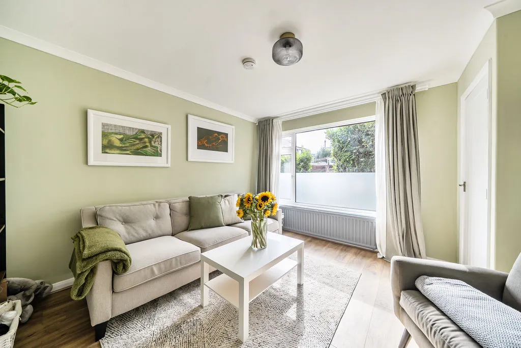 Addison Close, Exeter, photo 7