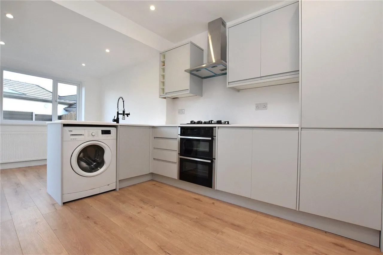 Rein Road, Morley, LS27, photo 18