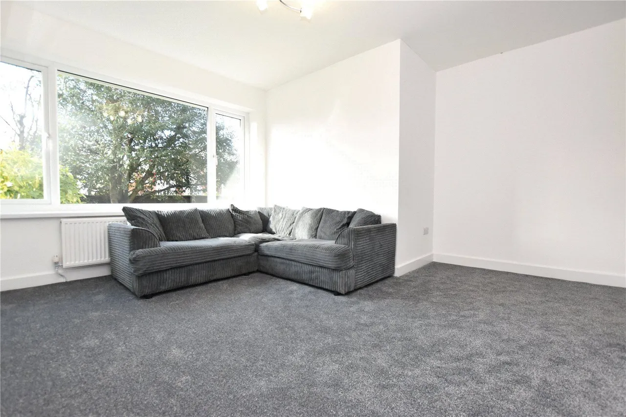 Rein Road, Morley, LS27, photo 6