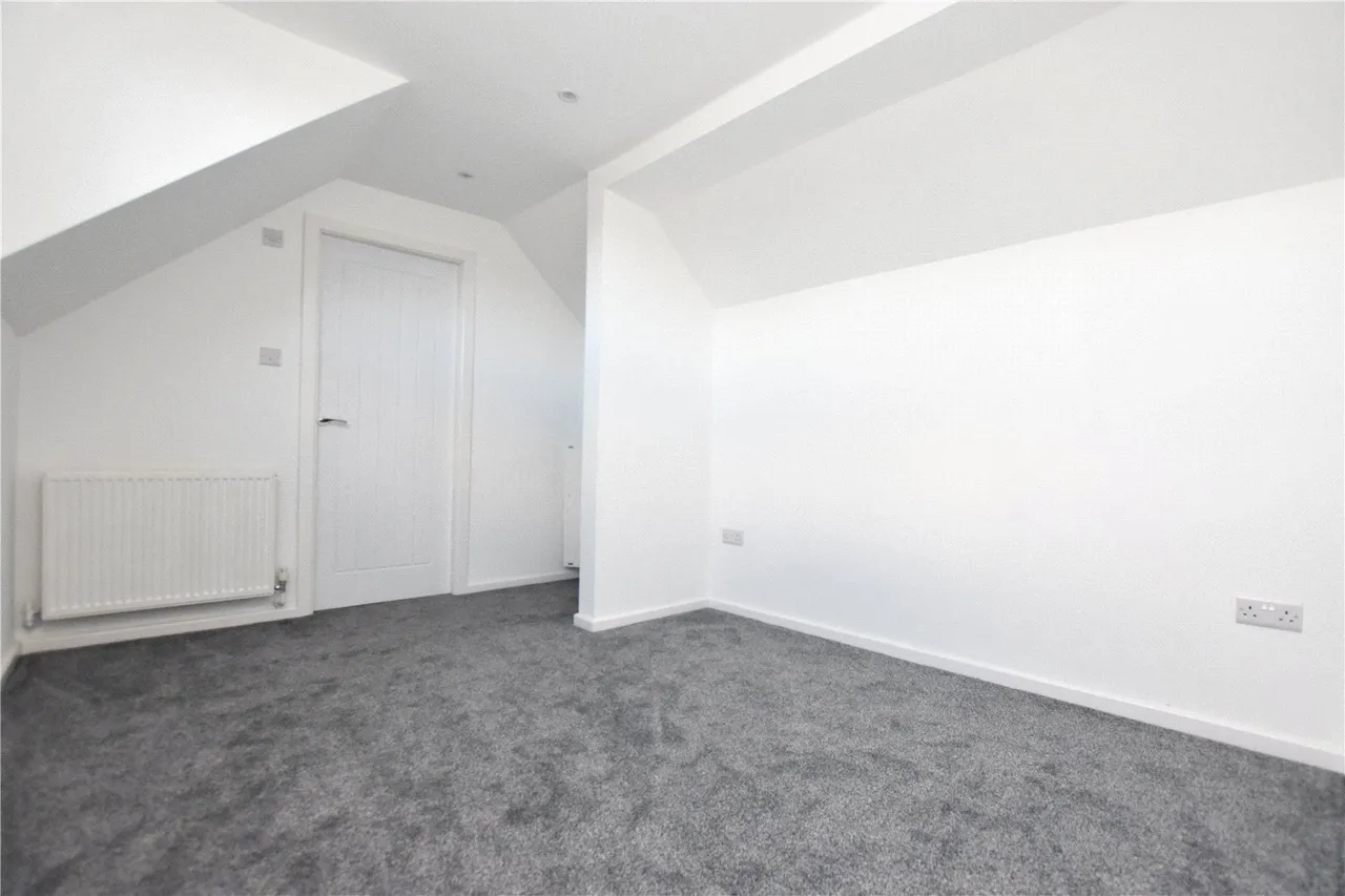Rein Road, Morley, LS27, photo 9