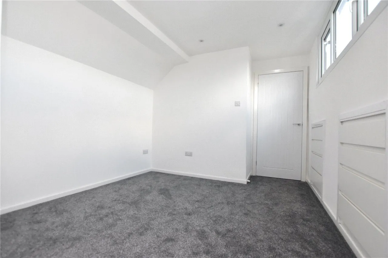 Rein Road, Morley, LS27, photo 16