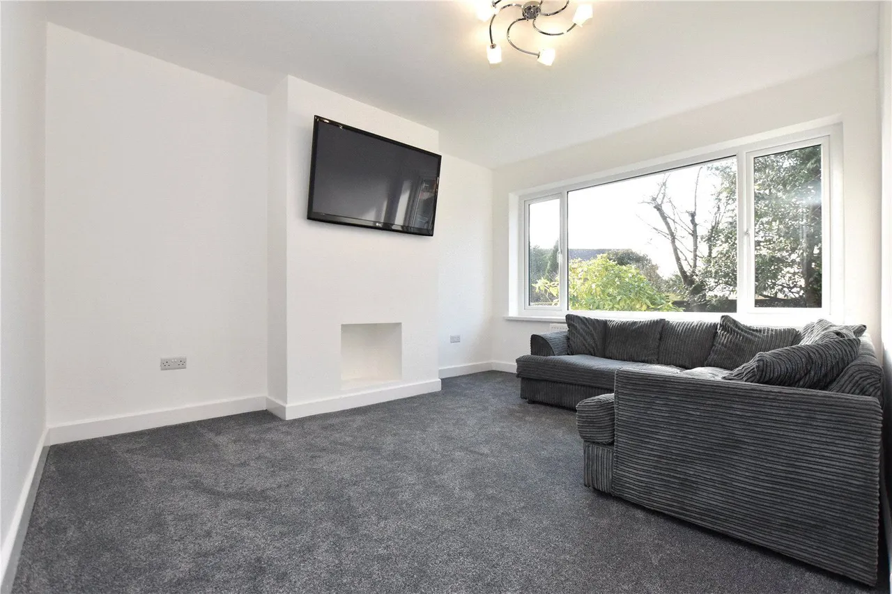 Rein Road, Morley, LS27, photo 5