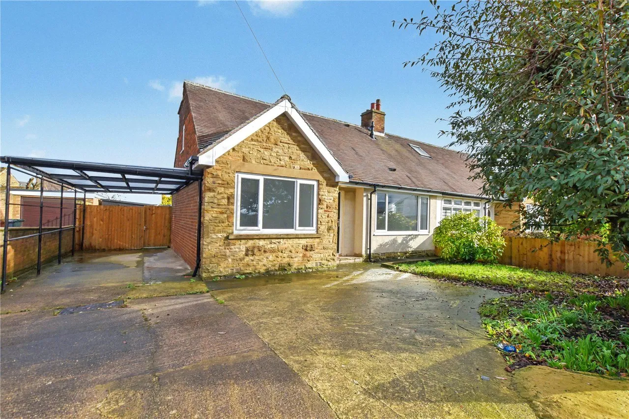 3 bed house to rent, Rein Road, Morley, LS27