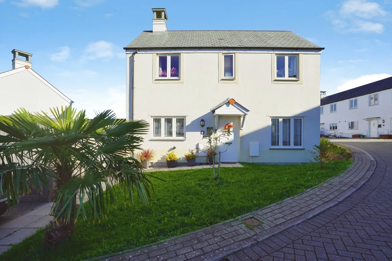 2 bed house for sale, Pras Gwartha, Duloe, PL14