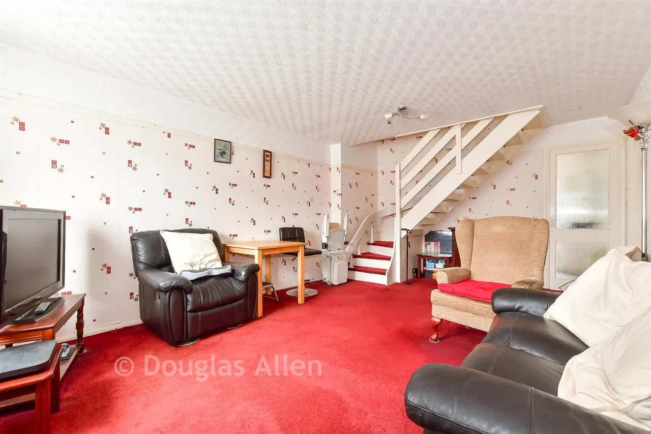 Pintail Road, Woodford Green, IG8, photo 3