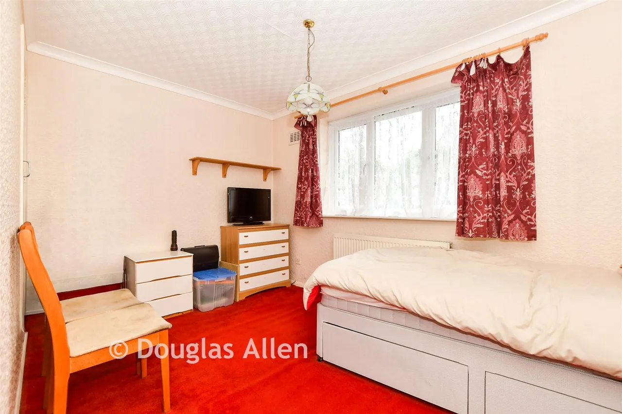 Pintail Road, Woodford Green, IG8, photo 7