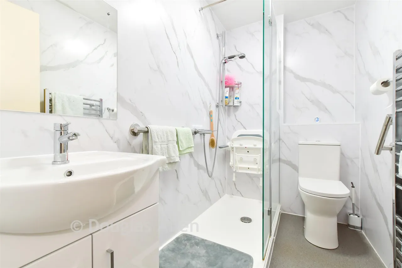 Pintail Road, Woodford Green, IG8, photo 8