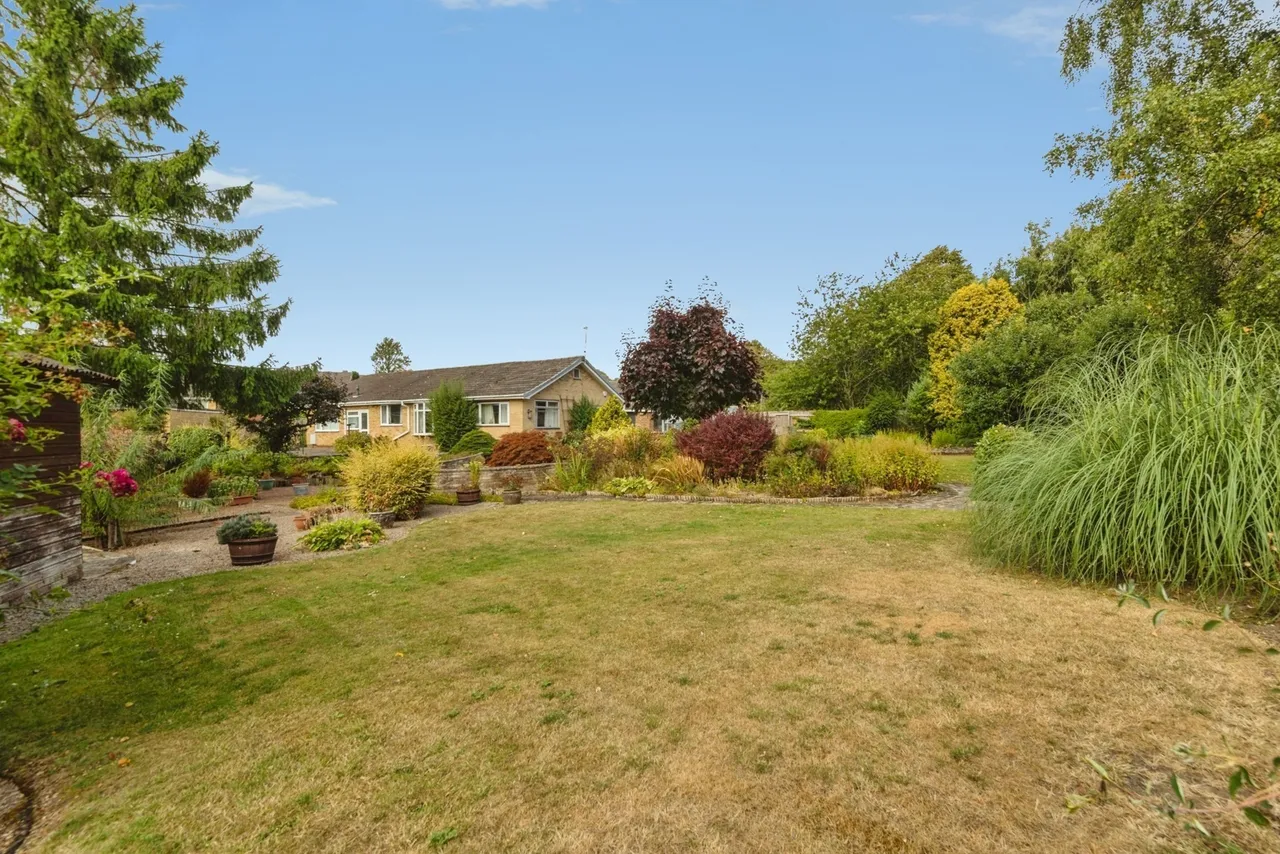 Valley Gardens, Eaglescliffe, Stockton-on-Tees, TS16, photo 3