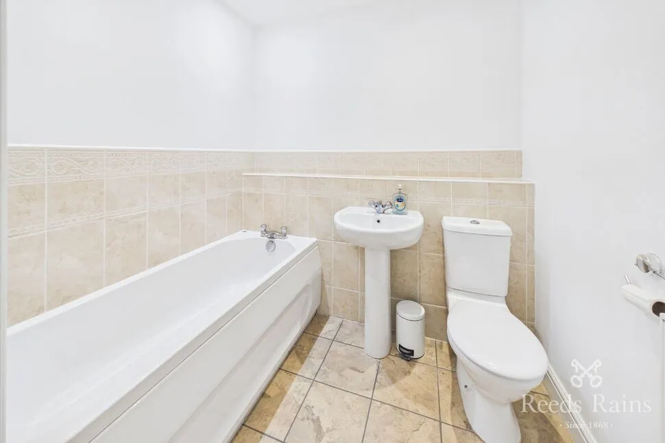 Anderton Grange, Hollands Road, Cheshire, CW9, photo 5