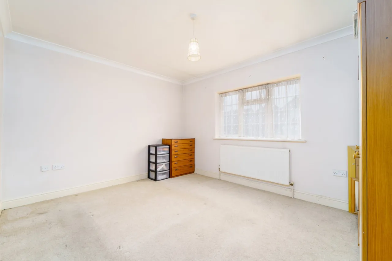 Glenfield Road, Ashford, photo 5