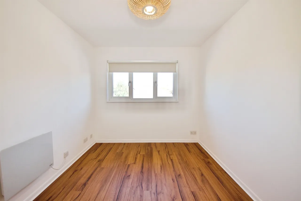 Waterside Close, Barking, IG11, photo 4