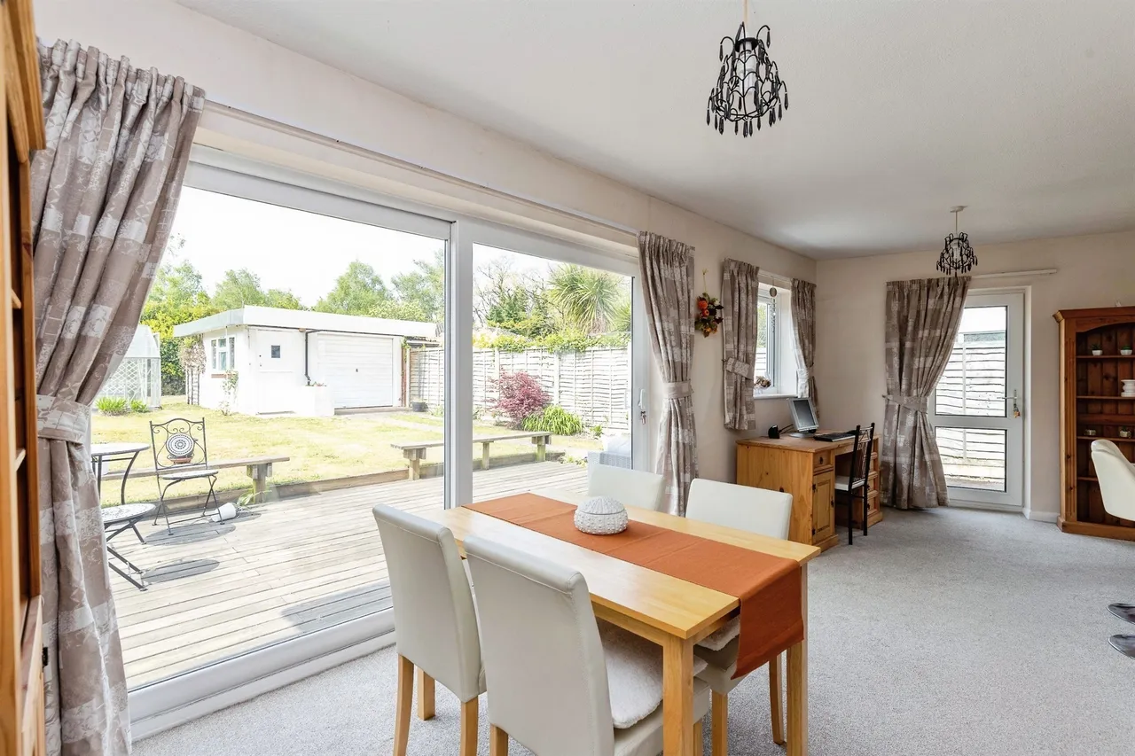 Daws Avenue, Bournemouth, BH11, photo 3