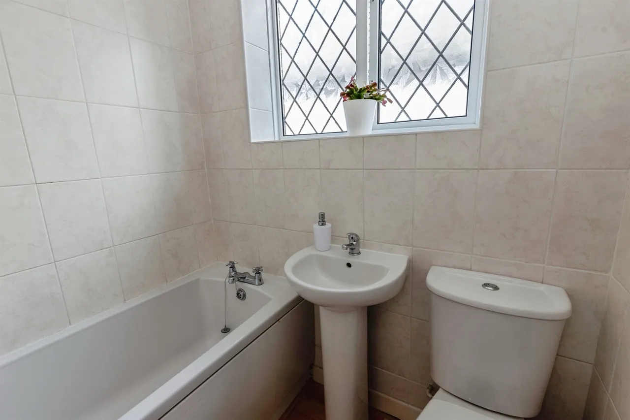 Daws Avenue, Bournemouth, BH11, photo 15