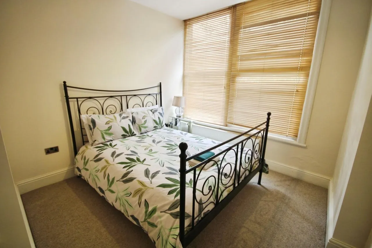 St. Marys Walk, Harrogate, HG2, photo 4