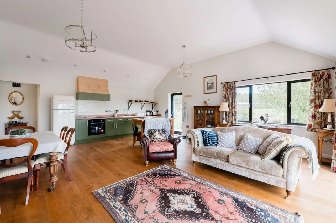 College Farm Road, Belton in Rutland, LE15, photo 16