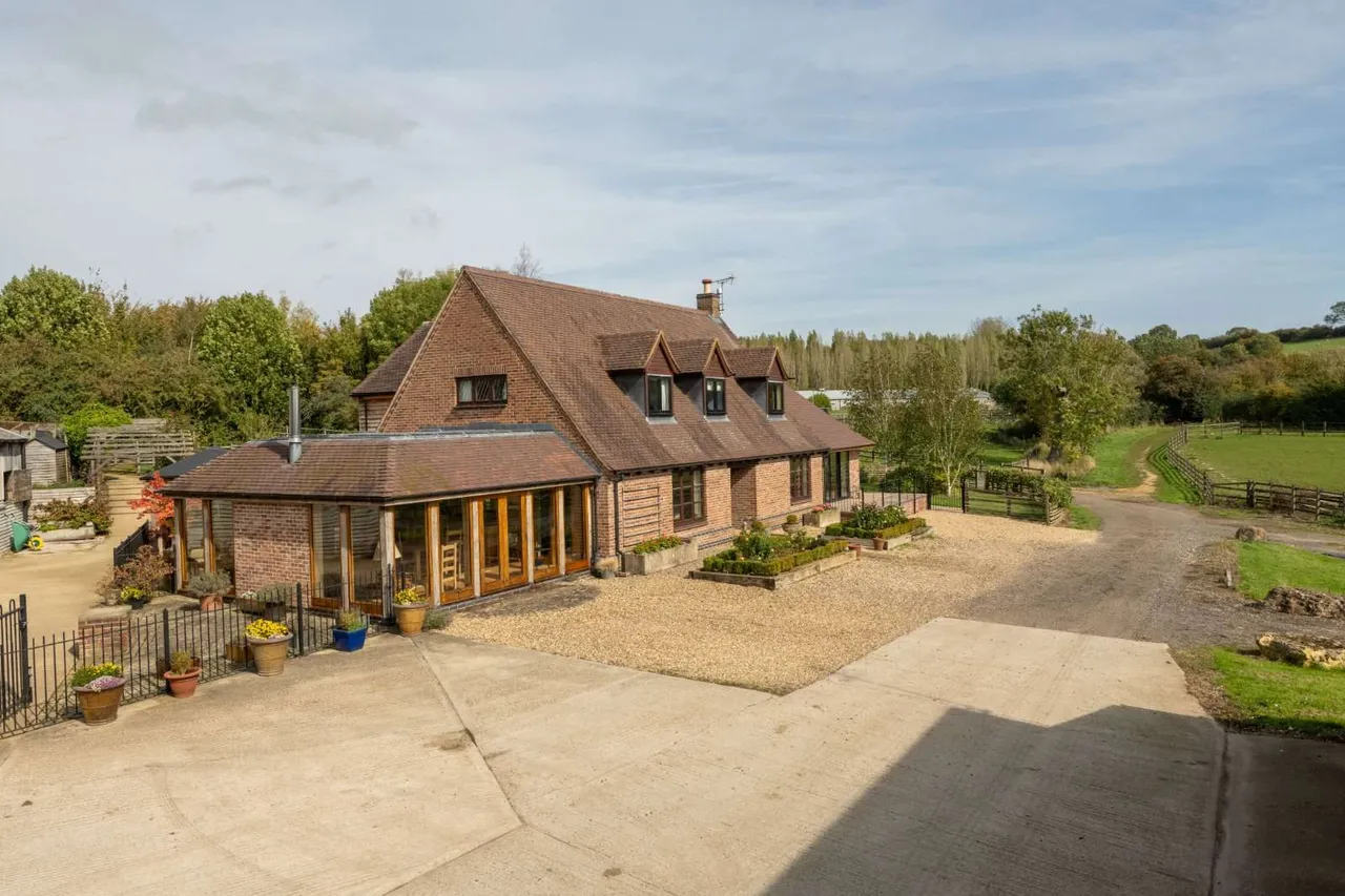 College Farm Road, Belton in Rutland, LE15, photo 25