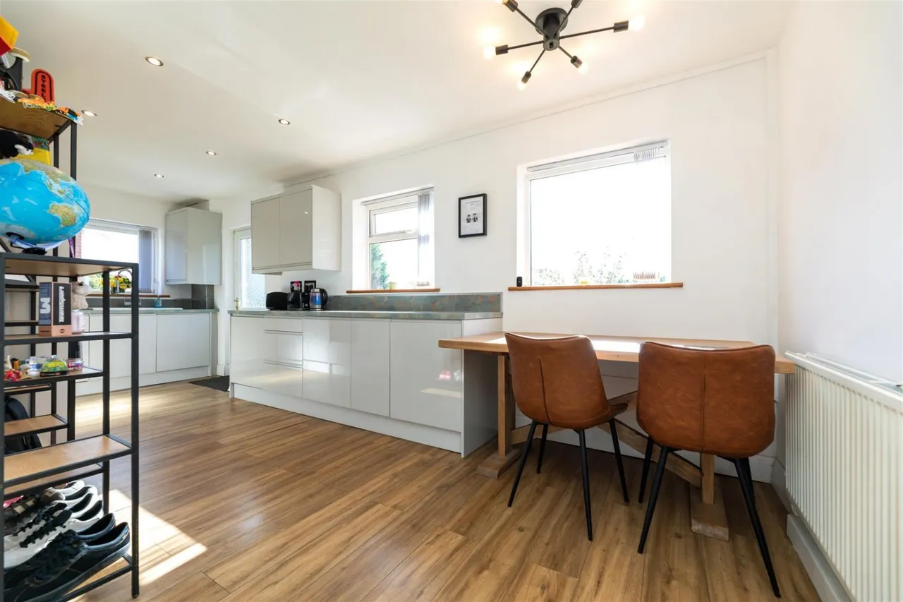 Kitchin Road, Wombwell, Barnsley, photo 6