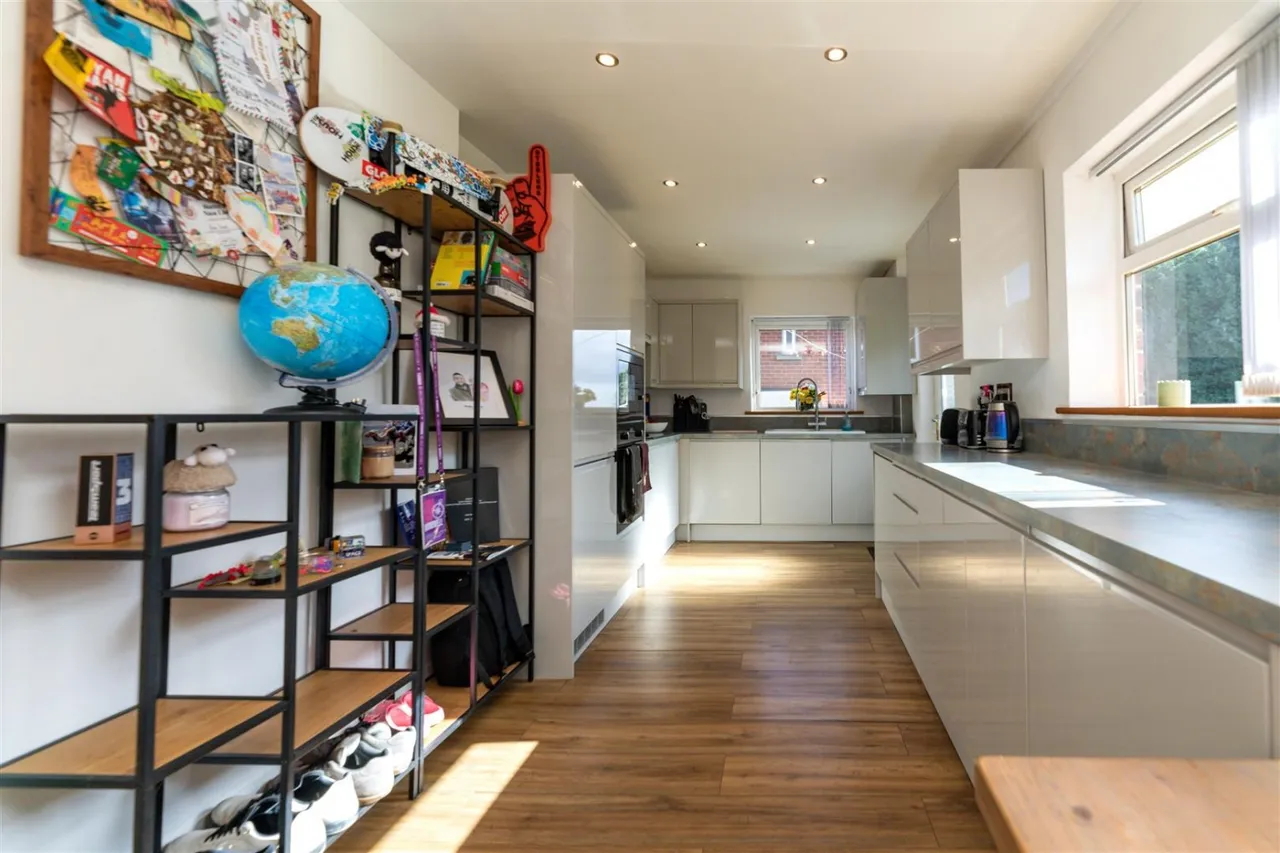 Kitchin Road, Wombwell, Barnsley, photo 5