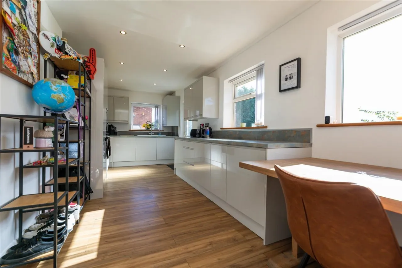 Kitchin Road, Wombwell, Barnsley, photo 8