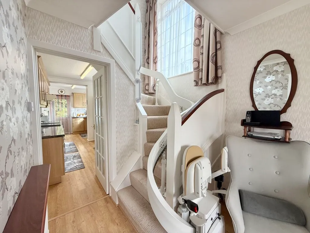 Broughton Close, Bierton HP22 5DJ, photo 10