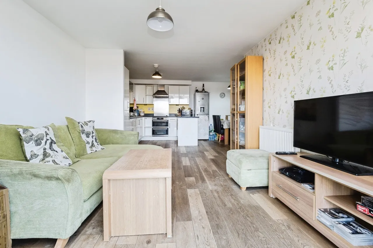 Honour Gardens, DAGENHAM, Essex, RM8, photo 16