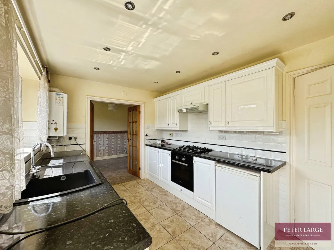Ronaldsway, Rhyl, Denbighshire, LL18 2LB, photo 7