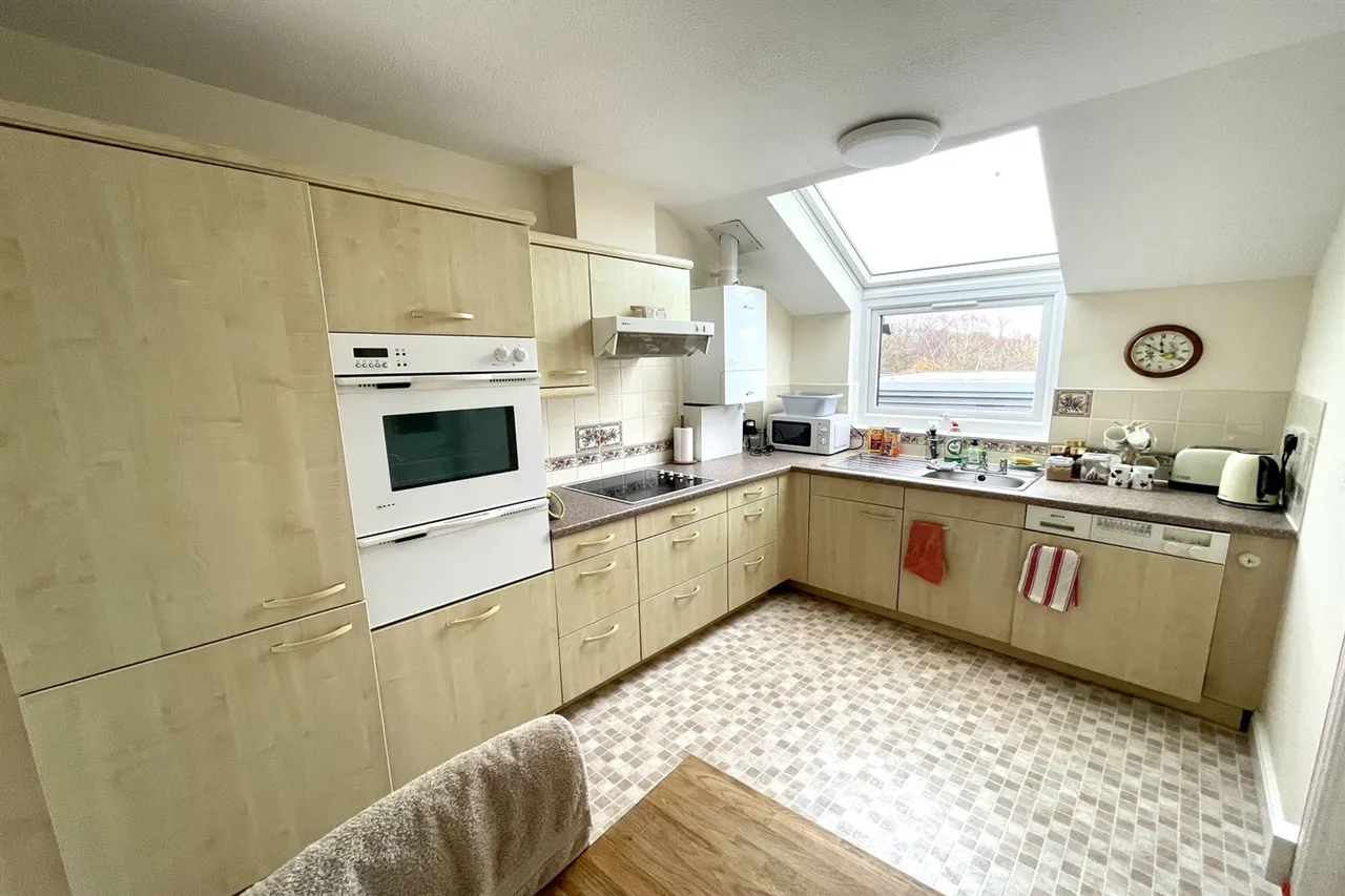Church Street, Wilmslow, photo 7