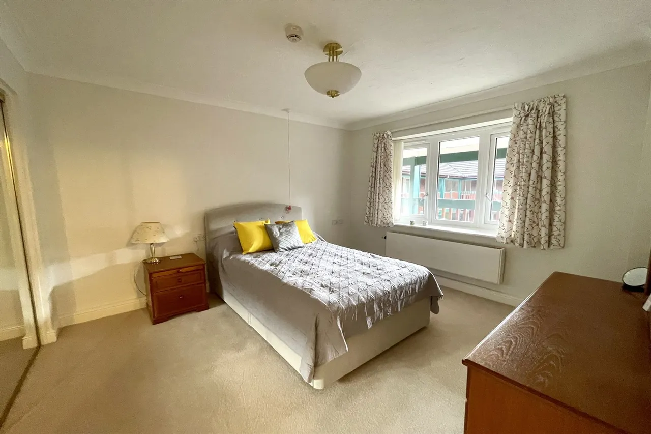 Church Street, Wilmslow, photo 10