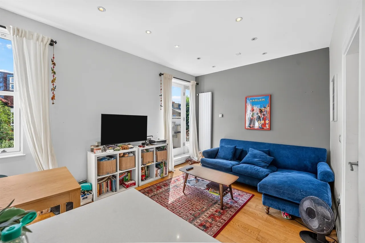Lavenham Road, London, photo 11