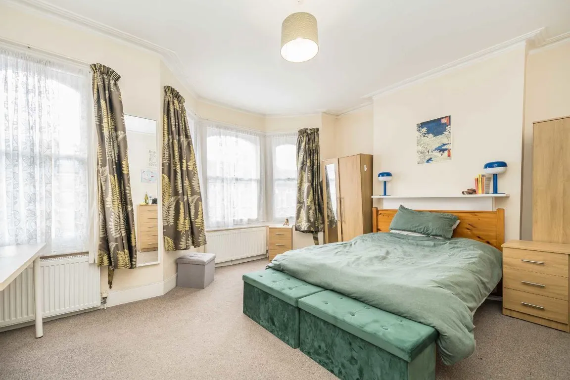 Ballater Road, SW2, photo 5
