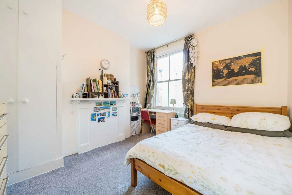 Ballater Road, SW2, photo 7