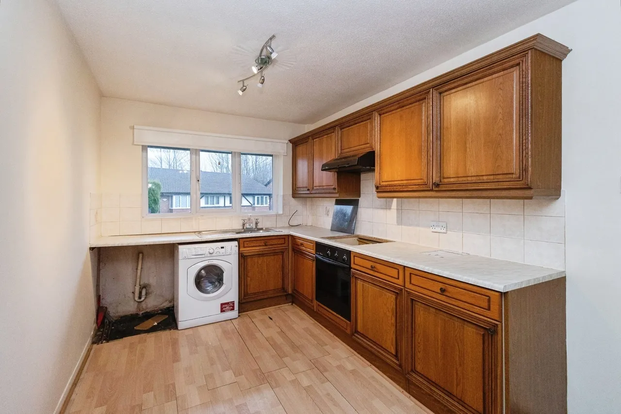 Old Oak Drive, Denton, M34, photo 4
