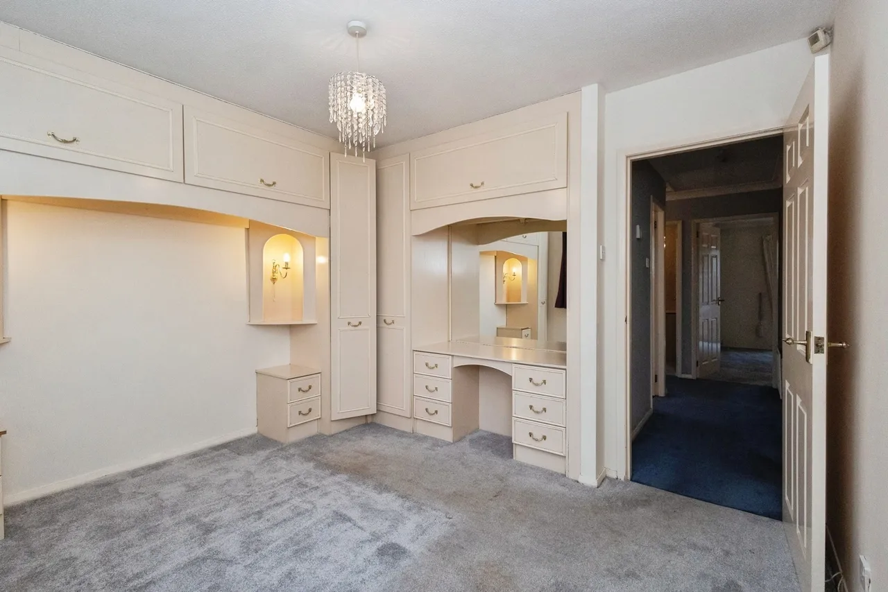 Old Oak Drive, Denton, M34, photo 9