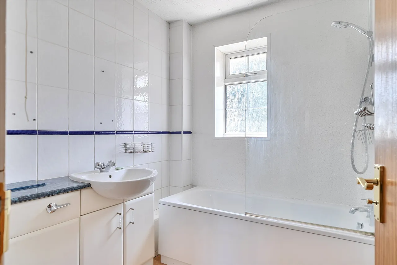 Berkeleys Mead, Bradley Stoke, BS32 8AU, photo 17