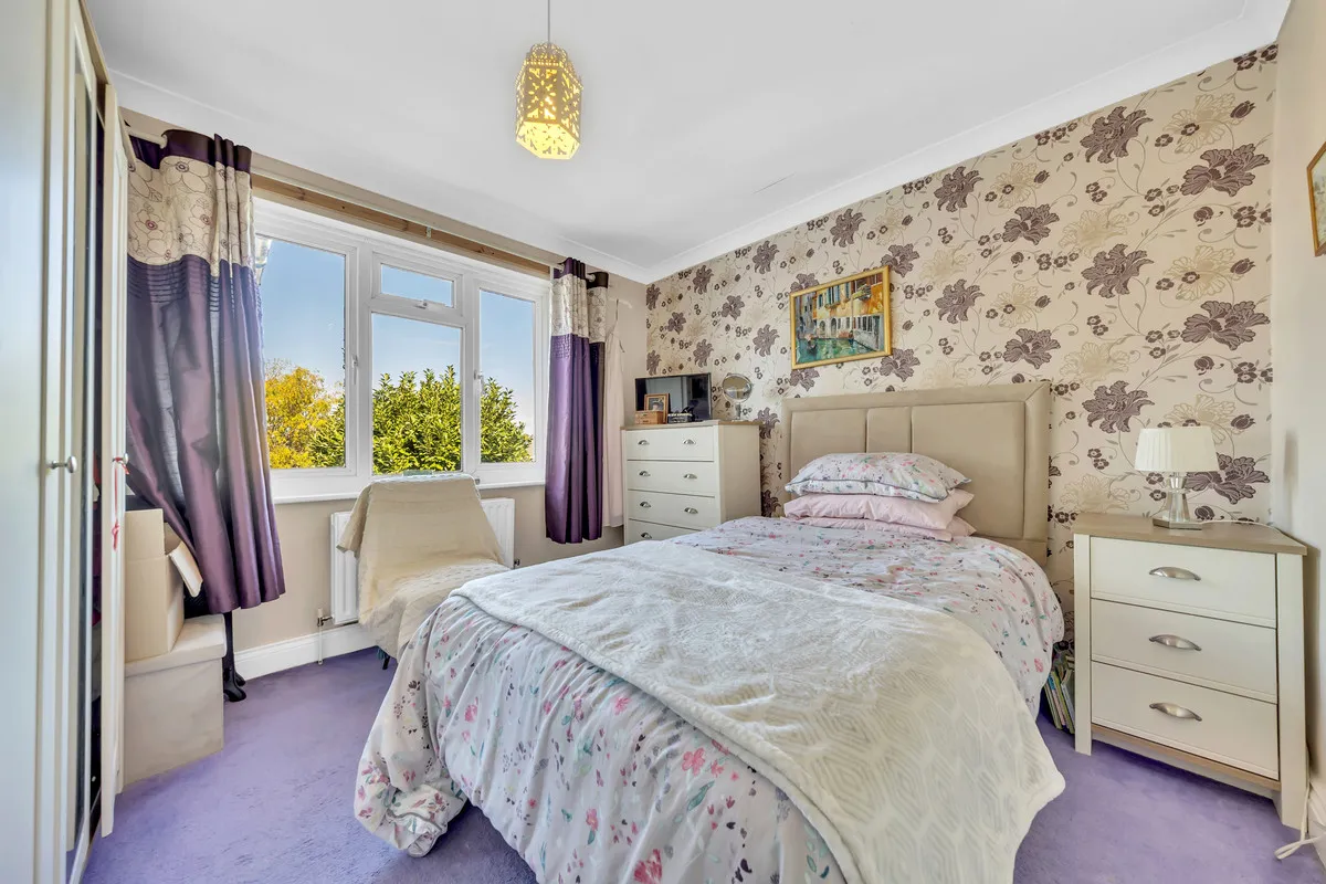 Riversdale Road, Romford, RM5, photo 15